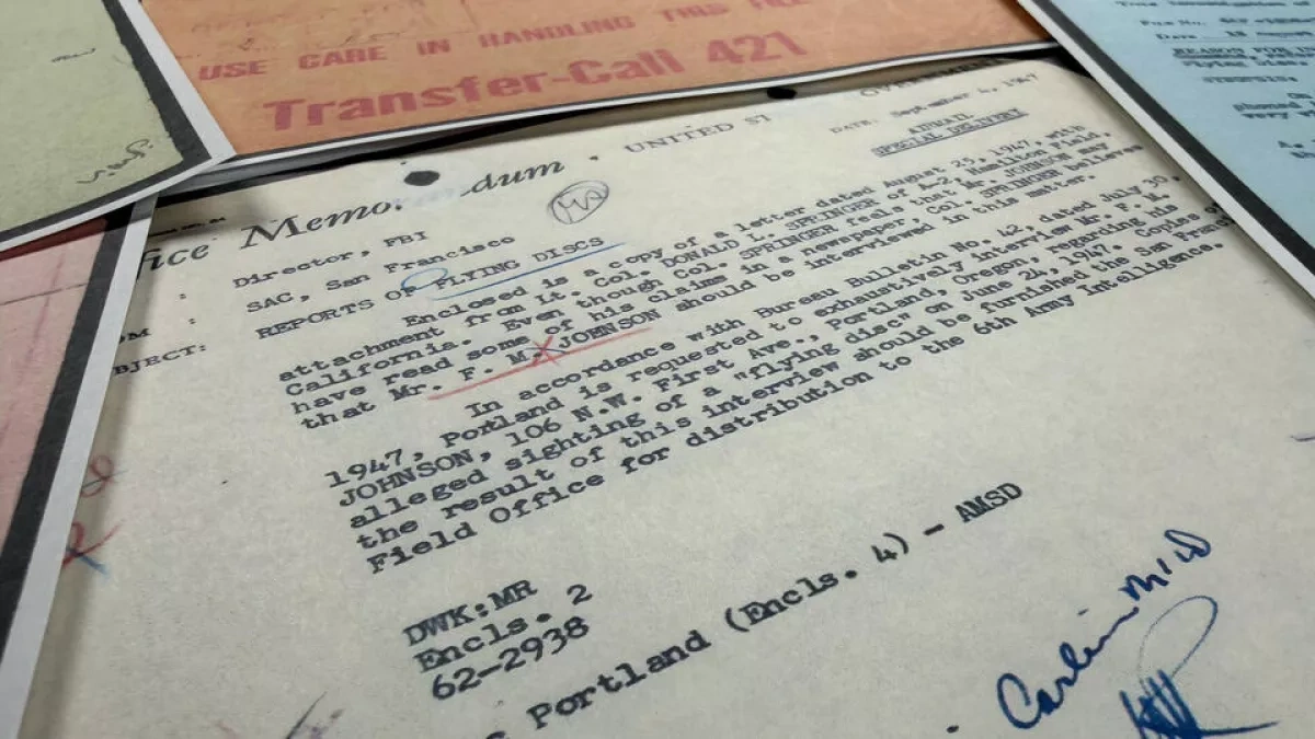 Newly released FBI records detail alleged UFO crewmen encounters PHOTO