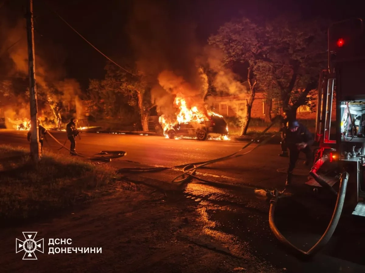 Russian strikes trigger fires in Ukraine’s Donetsk region PHOTO