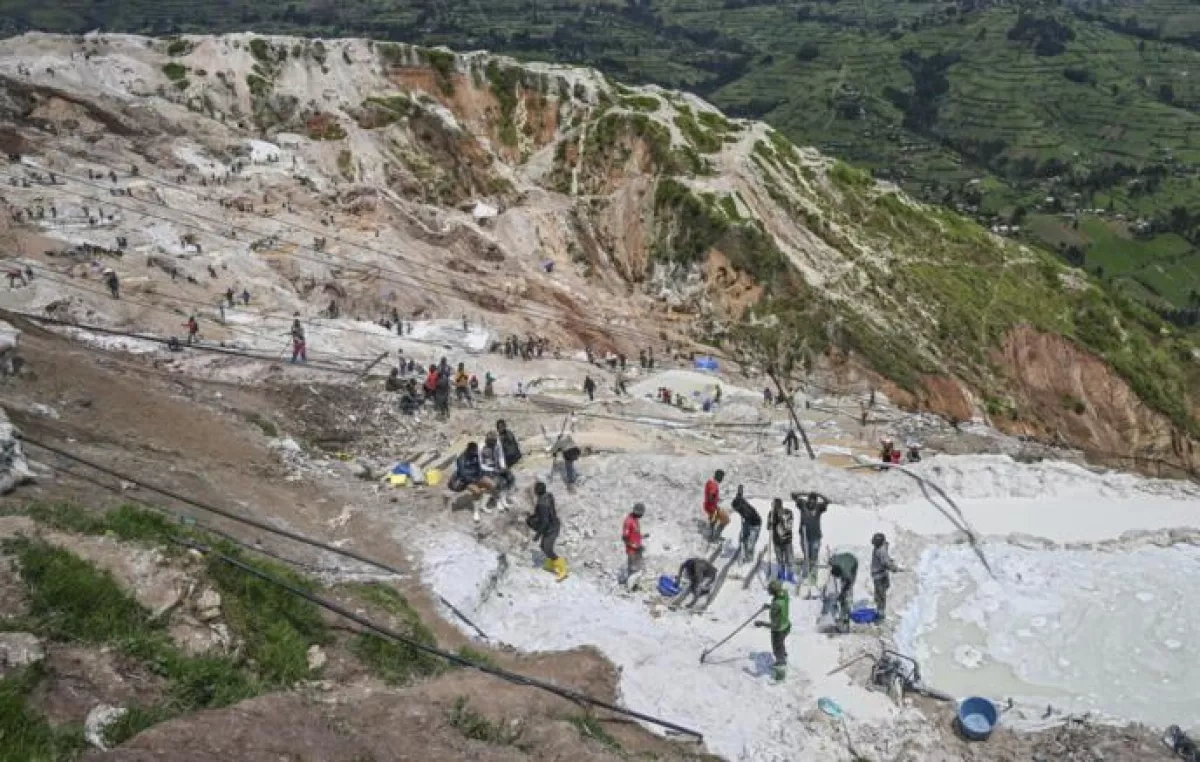 More than 200 feared dead after mine collapse in Congo