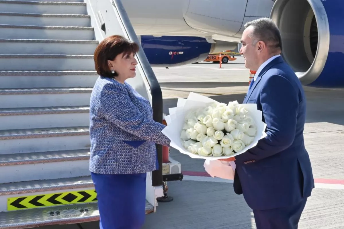 Azerbaijan’s parliament speaker arrives in Oman for official visit Photo