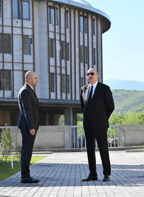 President Ilham Aliyev inaugurates first residential complex in Zangilan (PHOTO)