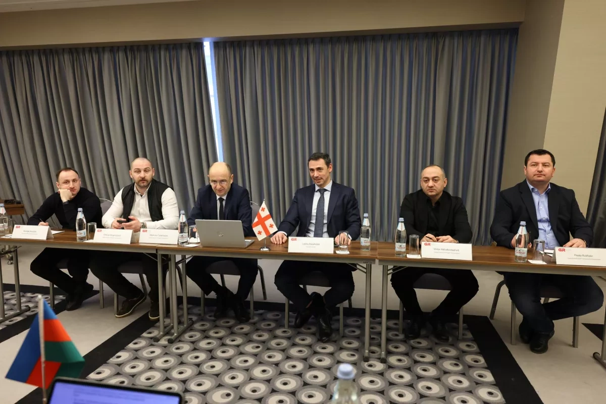 Azerbaijan, Georgia discuss boosting rail freight volumes PHOTO