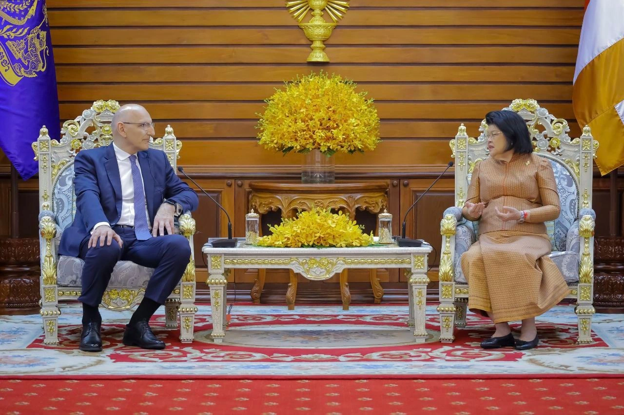Azerbaijan's Presidential Envoy for Special Assignments holds series of meetings in Cambodia (PHOTO)