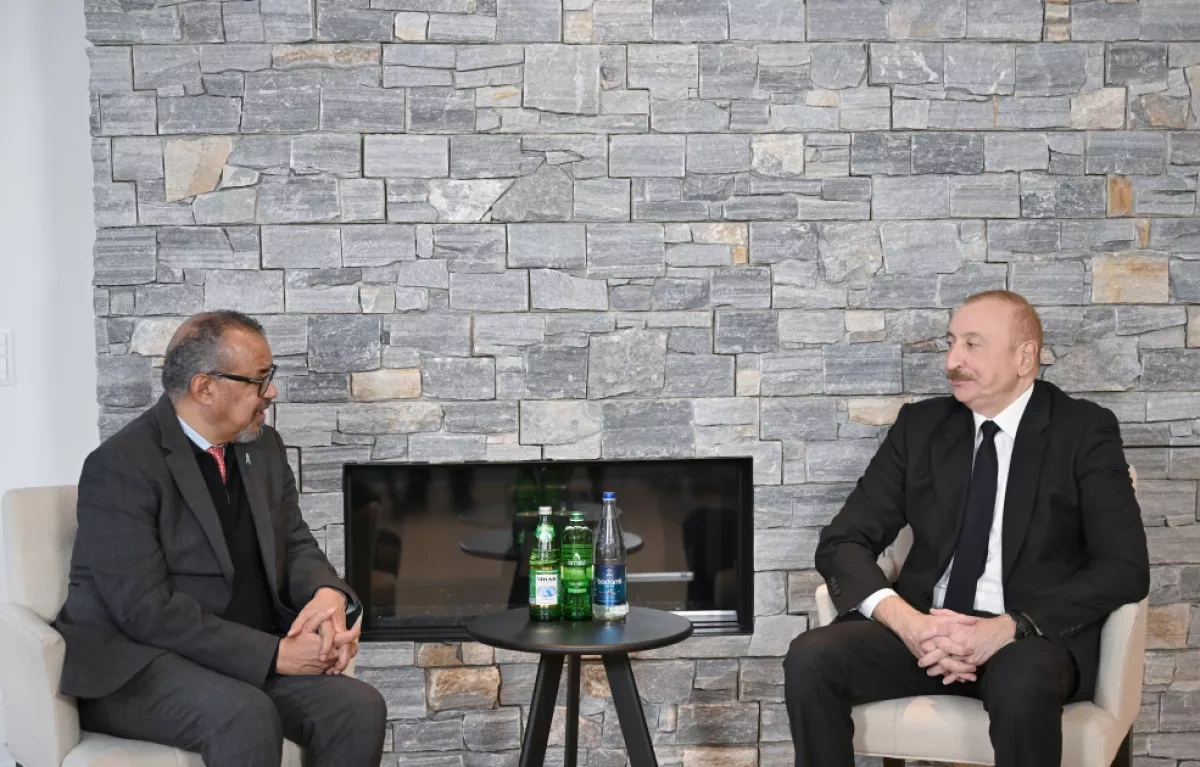 Azerbaijan, WHO explore future collaboration in Davos talks PHOTO