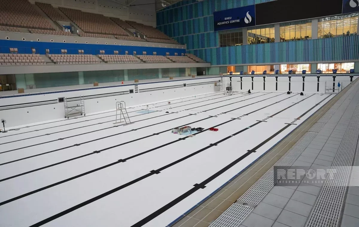 Iranian sports minister tours Baku Aquatic Palace PHOTO