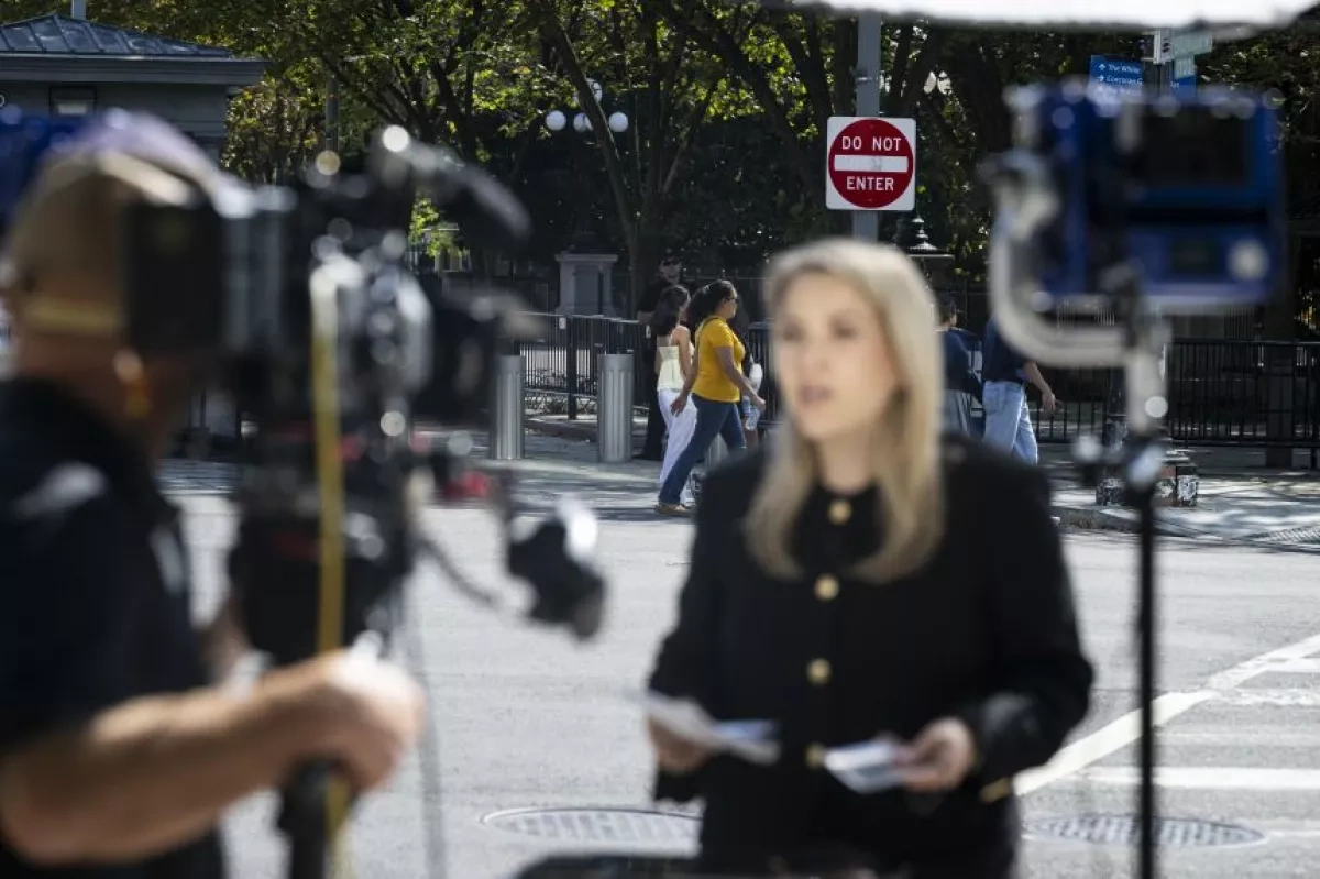 Trump, White House press pool clash puts media access under legal spotlight