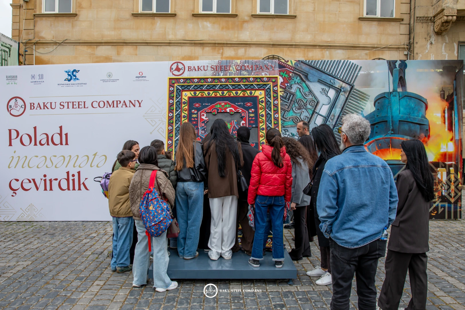 Baku Steel Company Presented the Art of Steel at the Carpet Festival (PHOTO)