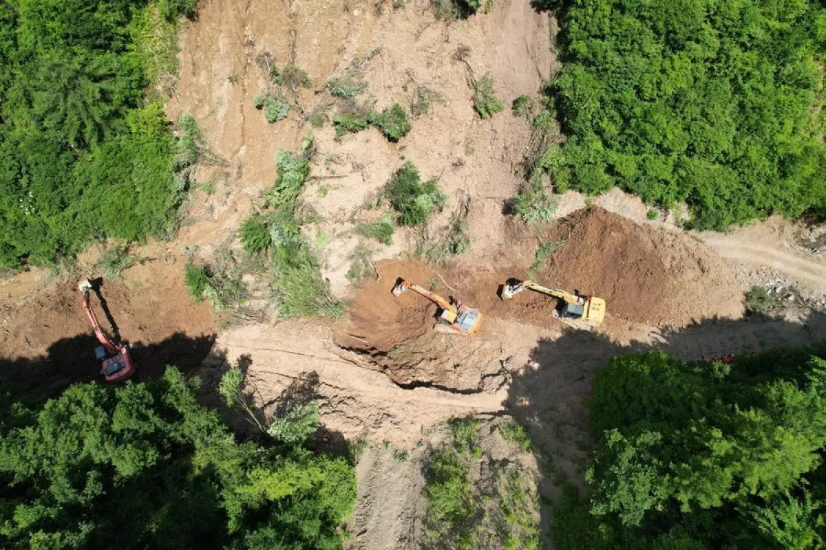 Death toll from China landslide rises to 21 as rescue operation ends
