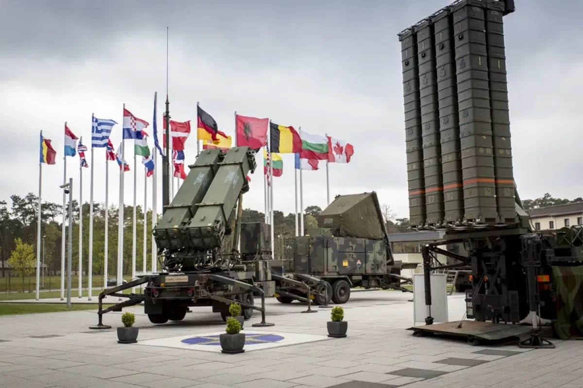 NATO activates air defences after object enters Polish airspace