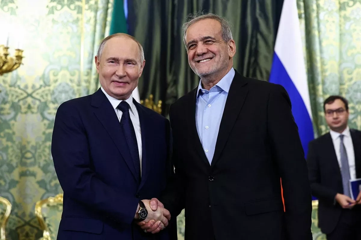 Putin, Pezeshkian bolster strategic Russia-Iran ties during Bishkek talks