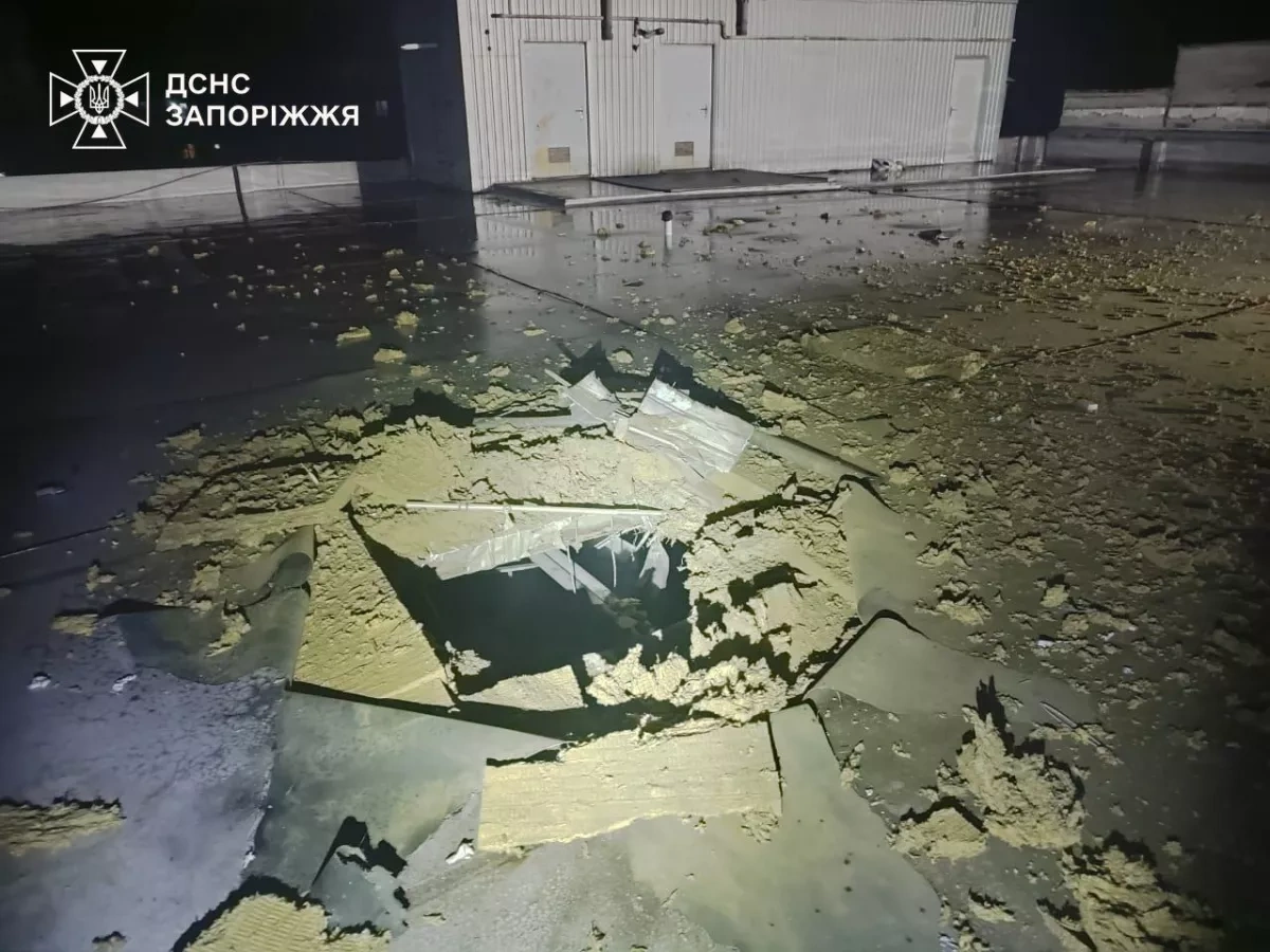 Russian overnight drone attack damages buildings in Zaporizhzhia PHOTO