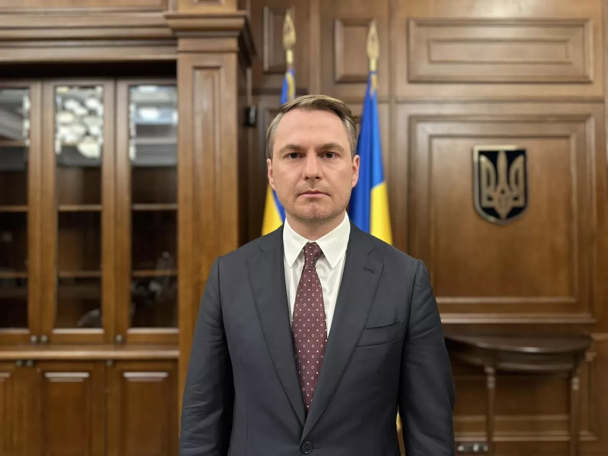 From Porsches to crypto wallets How Ukraine became a hub for scam call centers