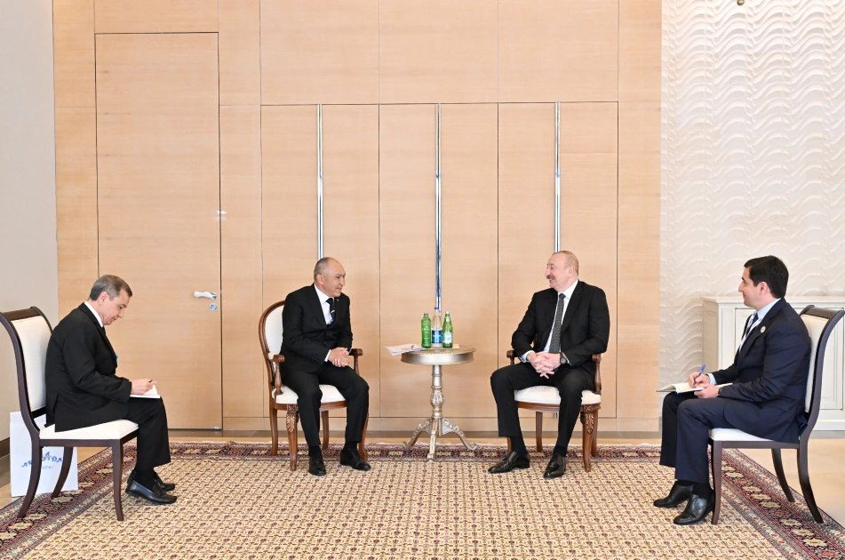 President Ilham Aliyev receives Chairman of State Construction Committee of city of Arkadag, Turkmenistan (PHOTO)