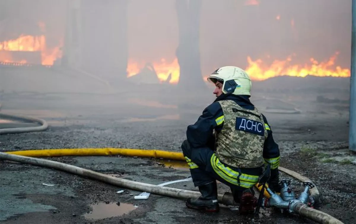 Russian airstrikes hit Kharkiv highway, killing one, injuring several