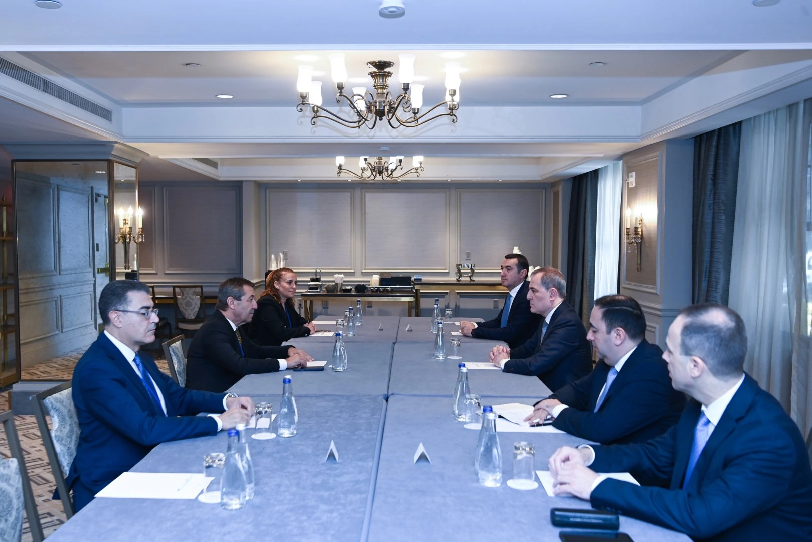 Azerbaijan, Northern Cyprus foreign ministers discuss regional issues (PHOTO)