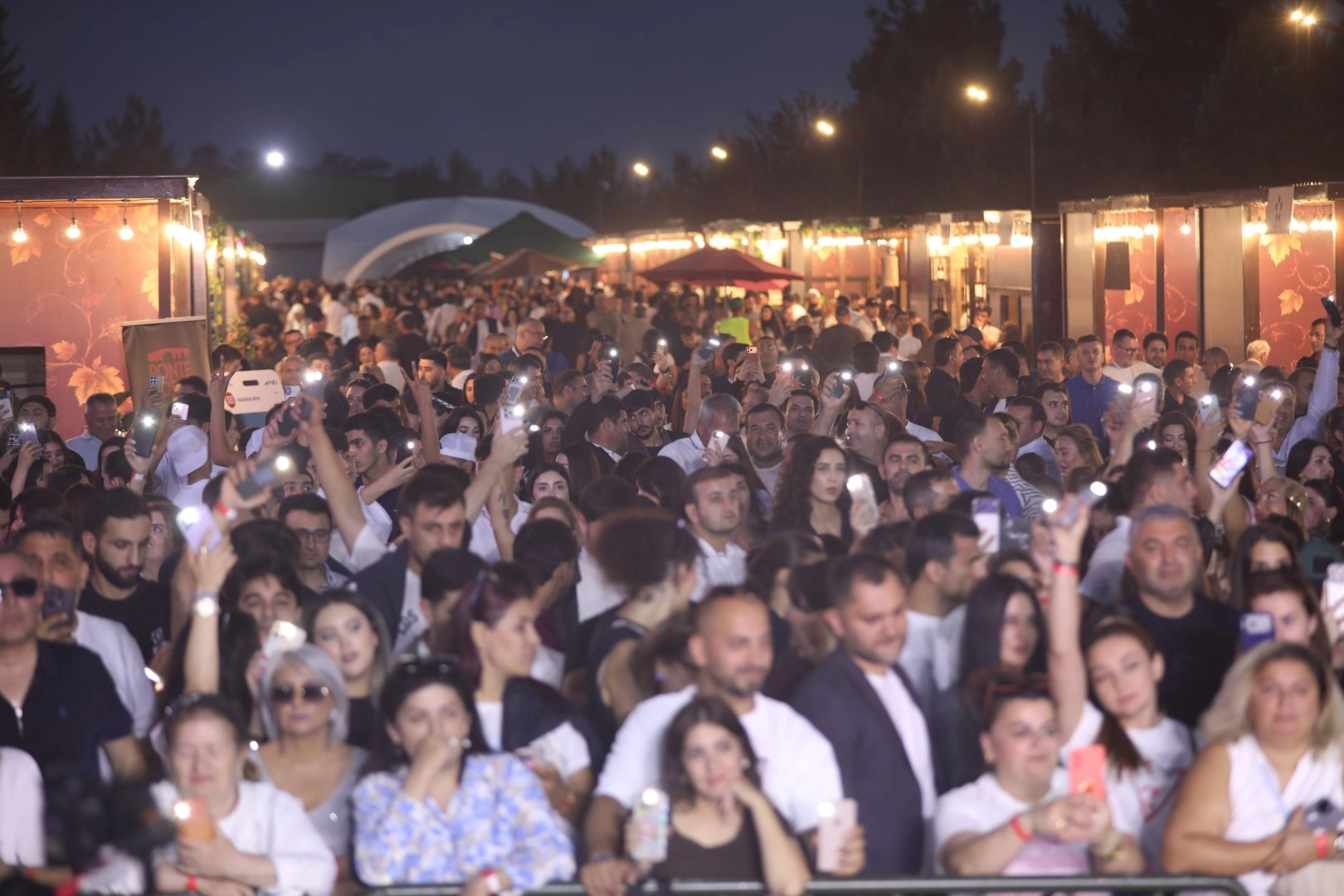 First day of Shamakhi Grape and Wine Festival continues with concert program (PHOTO/VIDEO)