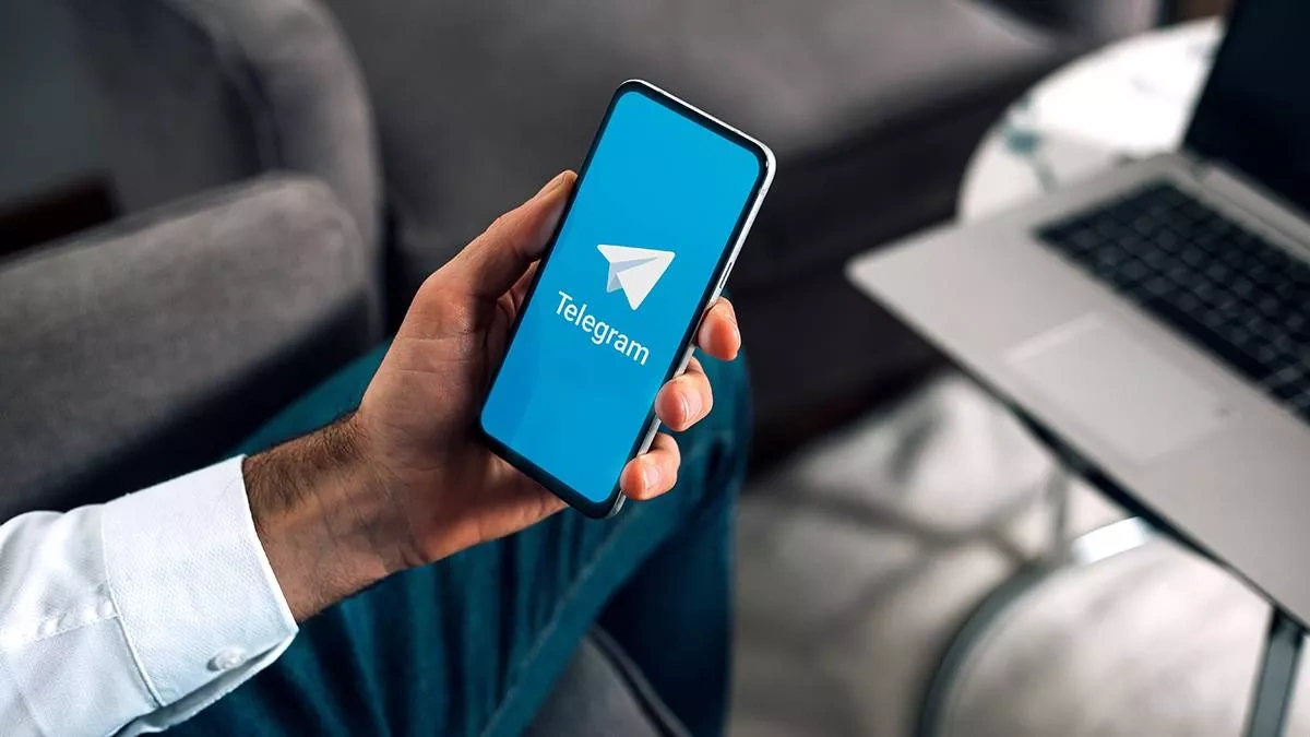 Russia faces backlash over internet restrictions amid Telegram crackdown