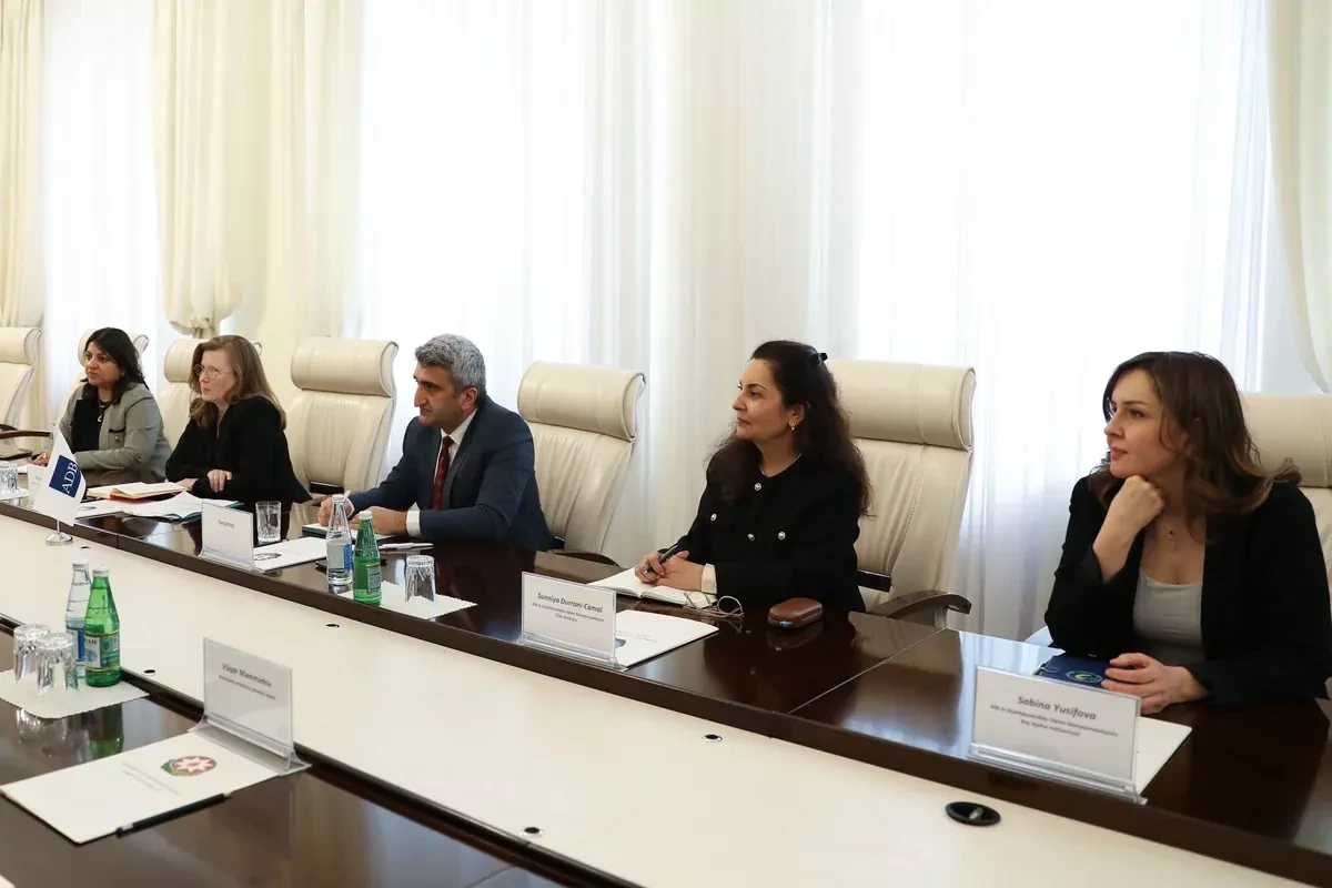 Azerbaijan gains Asian Development Bank support for health sector overhaul PHOTO