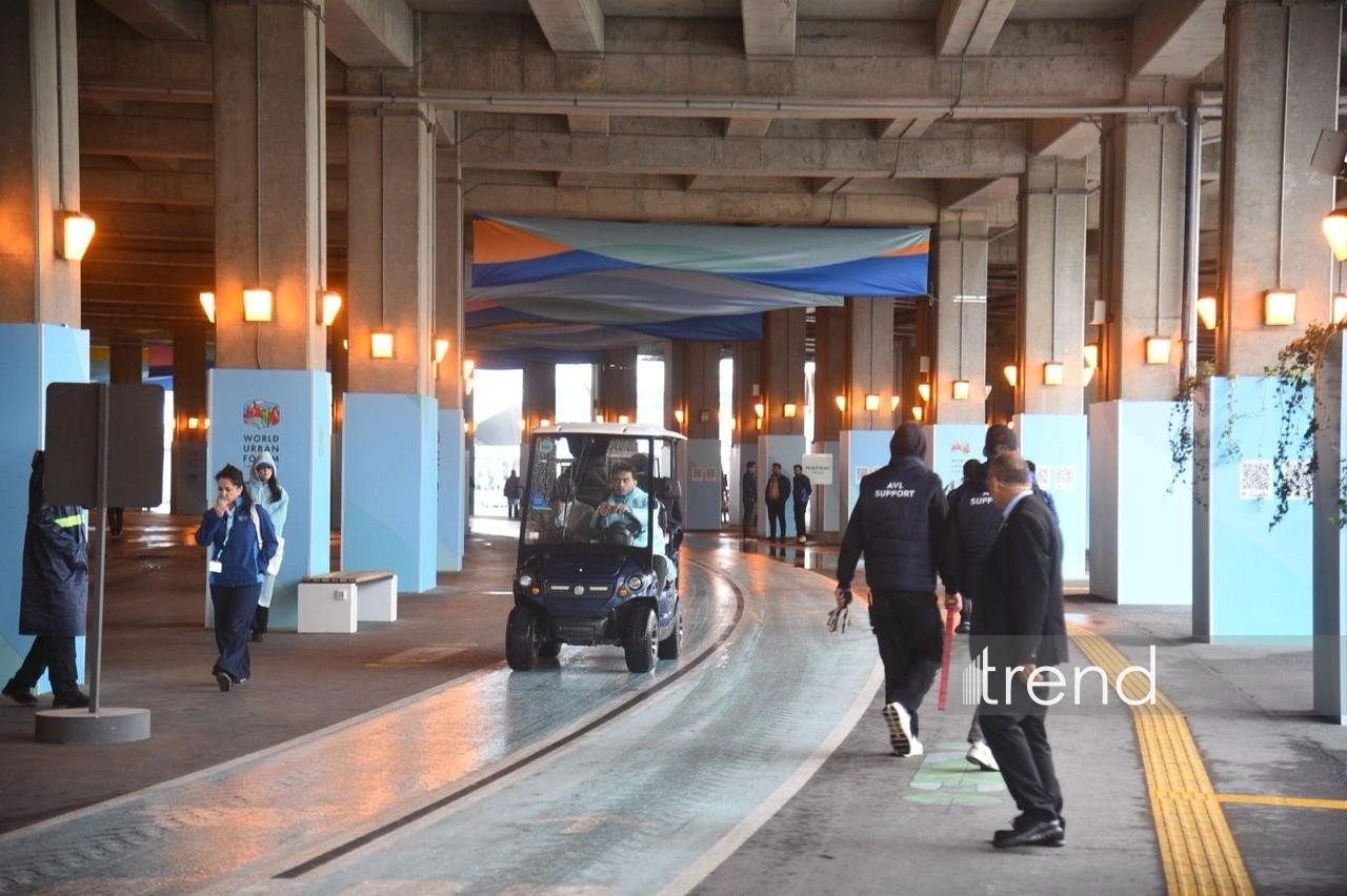 First day of WUF13 wraps up in Baku (PHOTO)