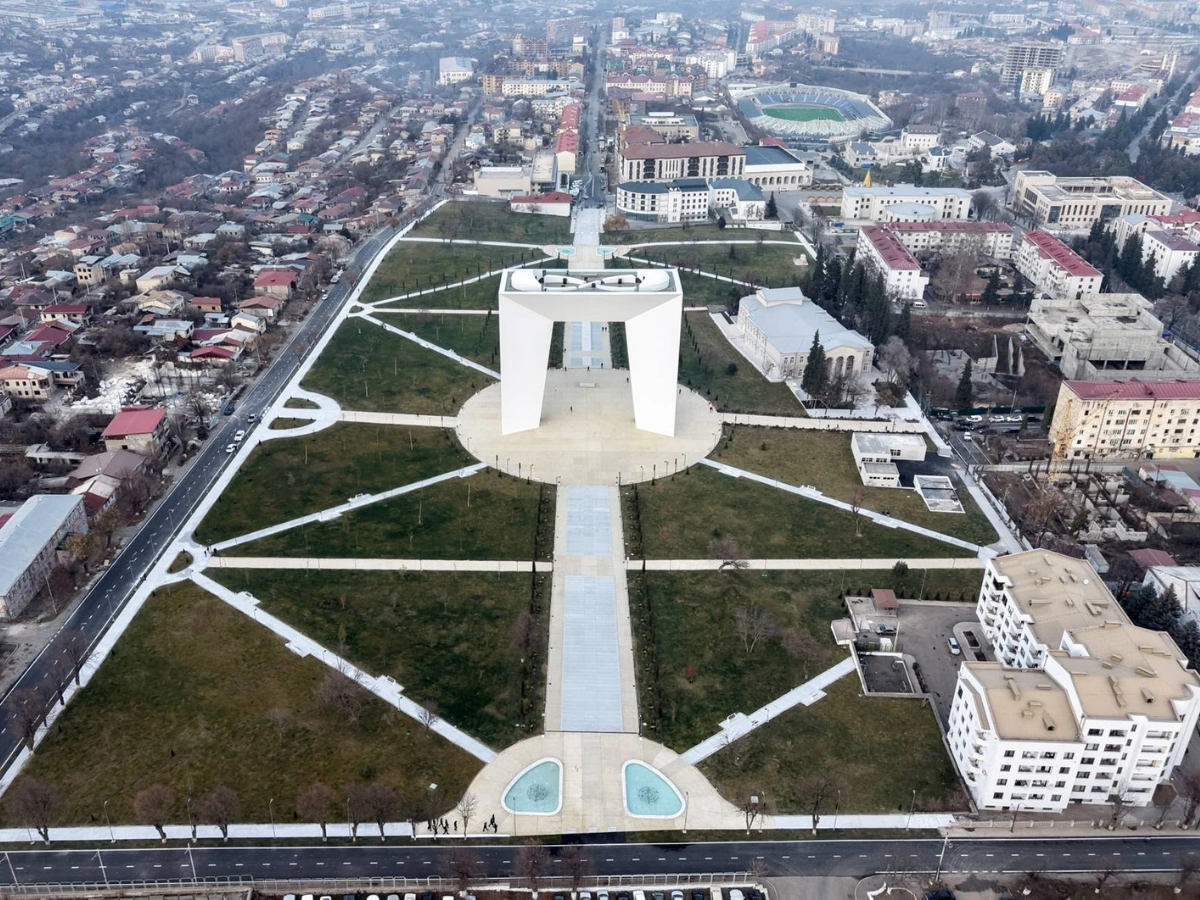Azerbaijan announces early presentation of its Khankendi city's master plan (PHOTO)