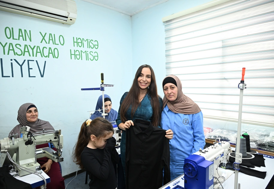 Leyla Aliyeva and Alena Aliyeva familiarize themselves with activities of social sewing facility in Shamakhi (PHOTO)