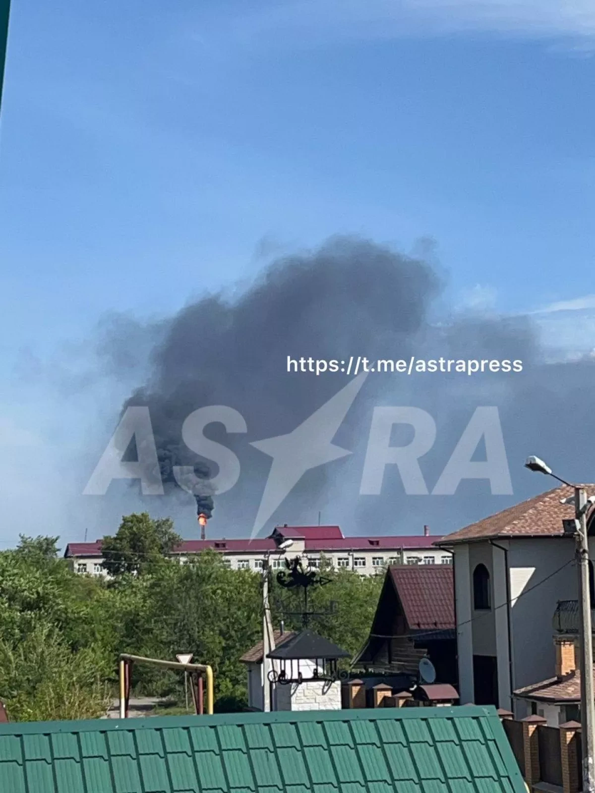 Rosneft refinery in Russia’s Far East catches fire PHOTO/VIDEO