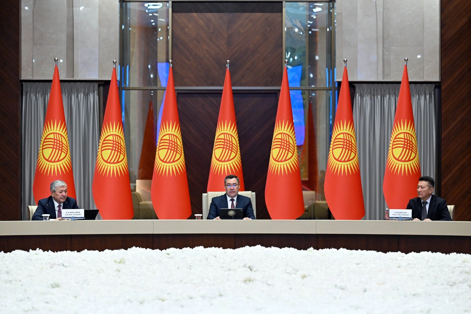 Kyrgyzstan to base growth on export-oriented services, industry model