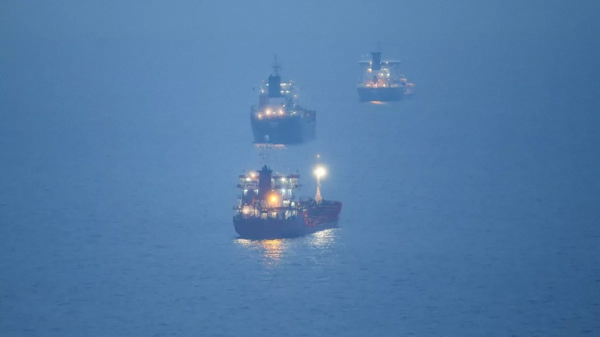 Indonesia says Iranian tankers may pass through its waters