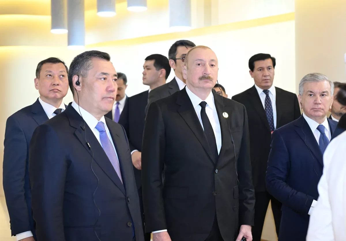 Azerbaijani president tours “Azret Sultan” museum-reserve in Turkistan PHOTO