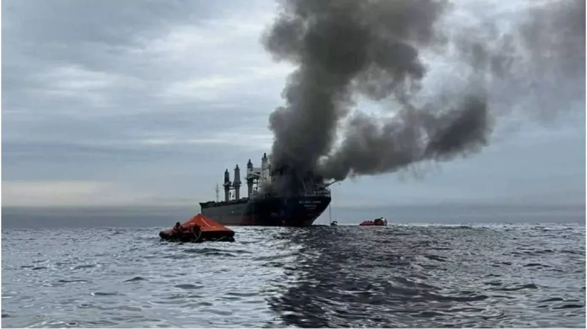 Tanker stricken off coast of Oman following engine room strike