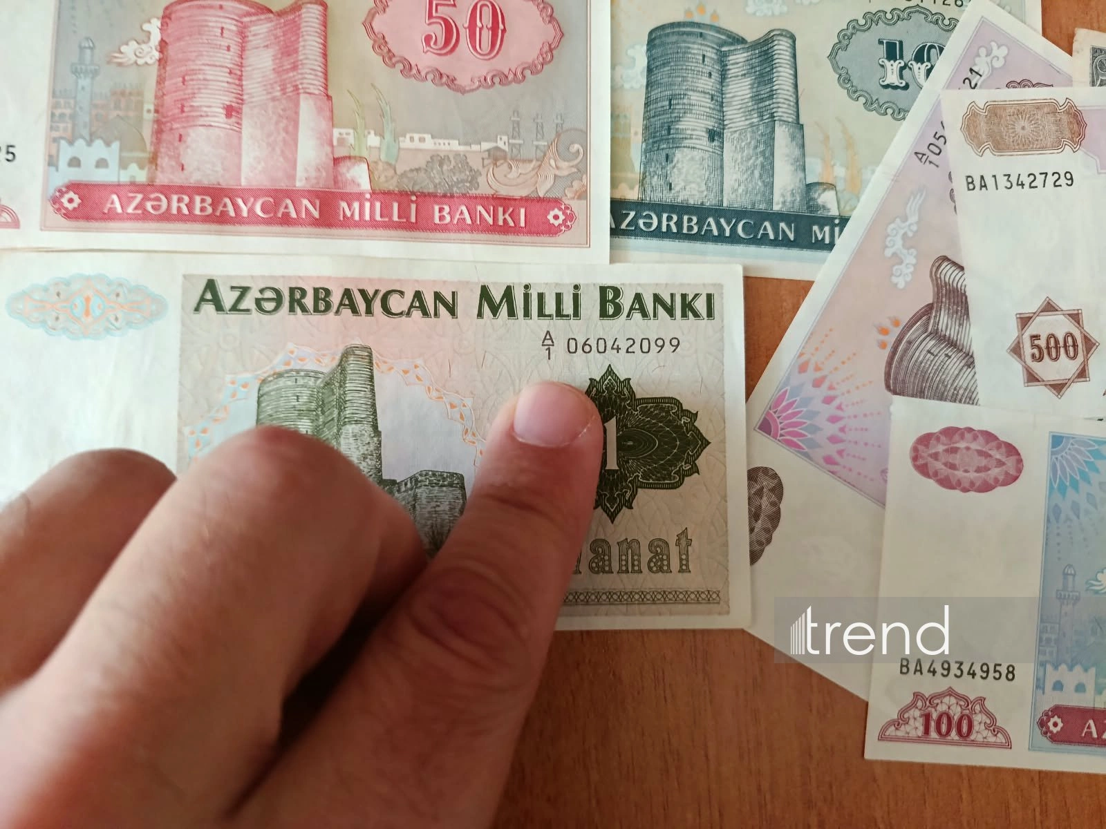 Azerbaijan made world’s first carpet-motif banknote - People's Artist (Interview)
