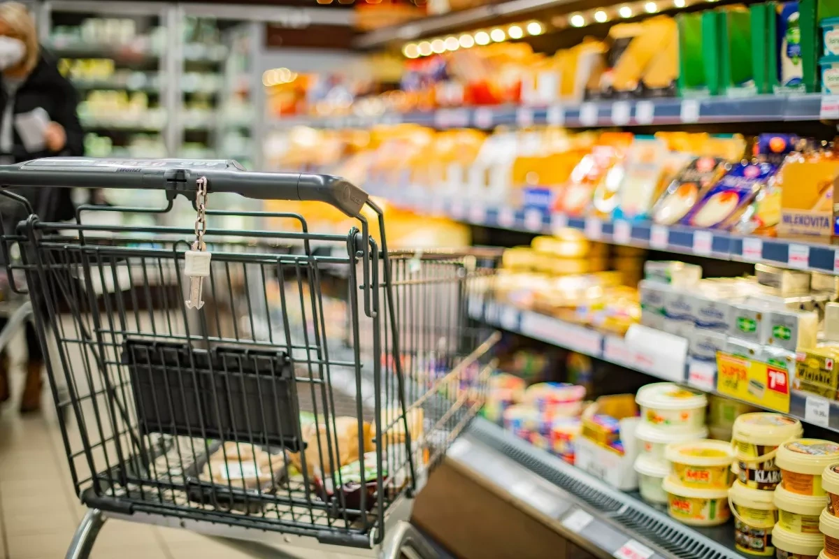 German retail sales decline for third consecutive month