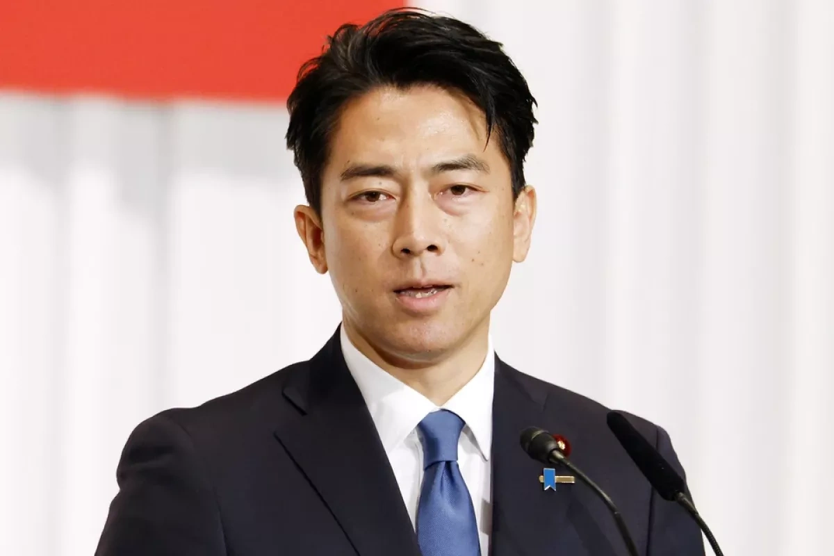 Japan defence chief calls for open debate on nuclear weapons
