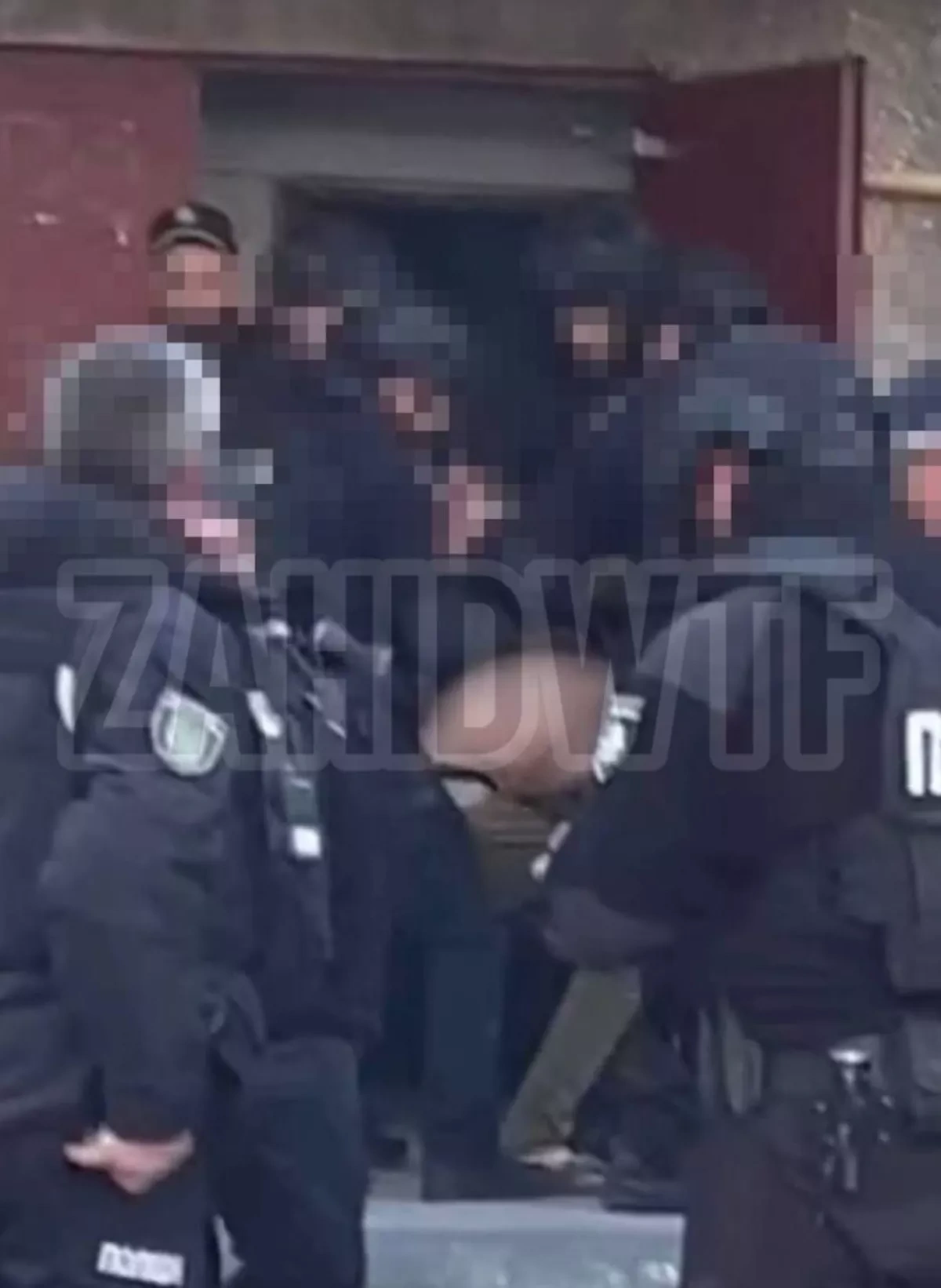 Ukrainian police detain armed man after shooting incident in Lviv high-rise PHOTO / VIDEO
