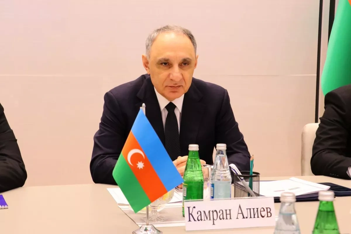 Azerbaijan, Russia strengthen ties in high-level prosecutor talks PHOTO