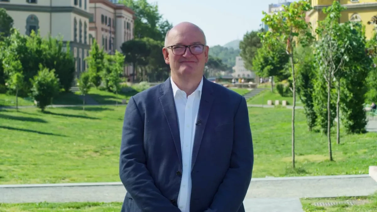 UK envoy marks Azerbaijan Language Day with poetry tribute VIDEO