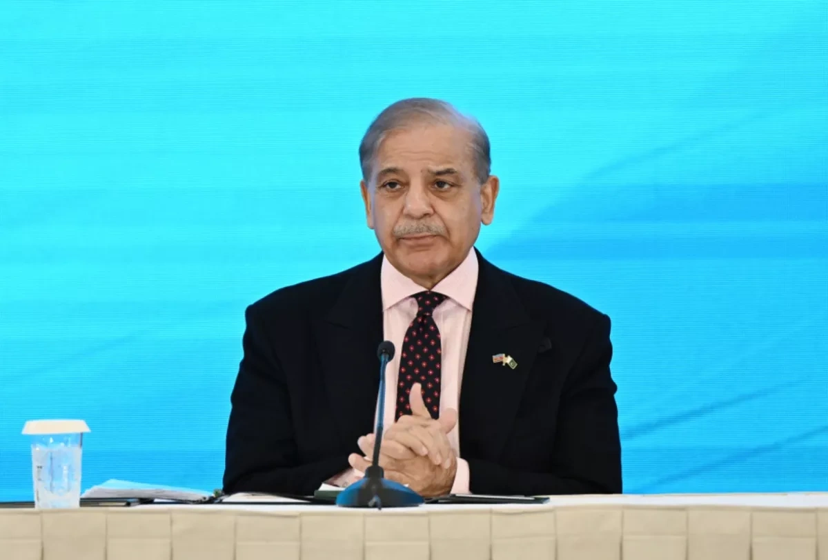 Pakistani PM shares grief over Türkiye school attack, offers condolences