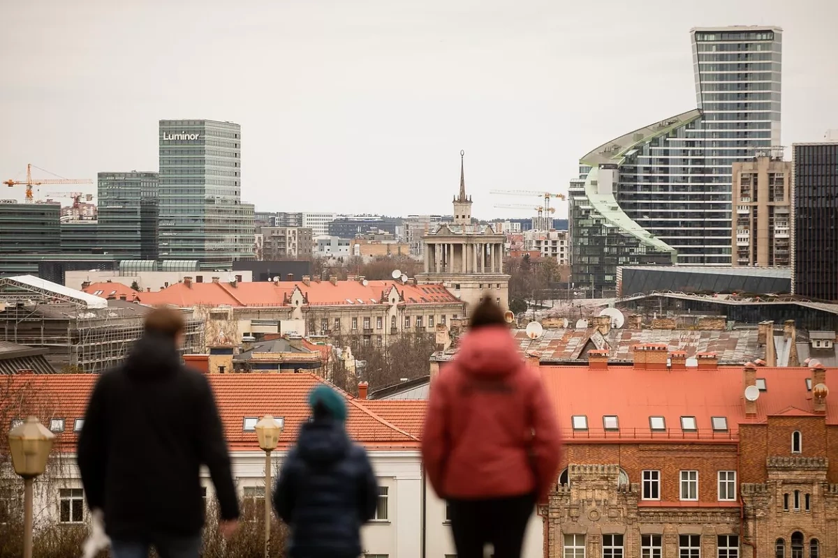 Lithuanian company to end housing payments for Ukrainian families