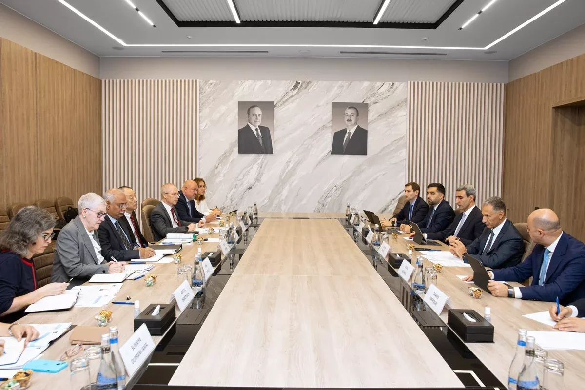 Azerbaijan, ADB discuss transport infrastructure modernisation