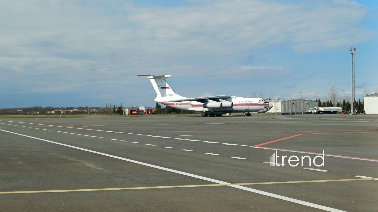 Russian humanitarian aid plane lands at Azerbaijan's Lankaran airport (PHOTO)