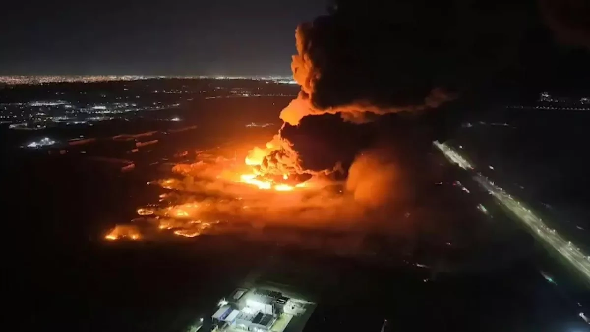 Powerful blast spark fire at factory in Argentine capital