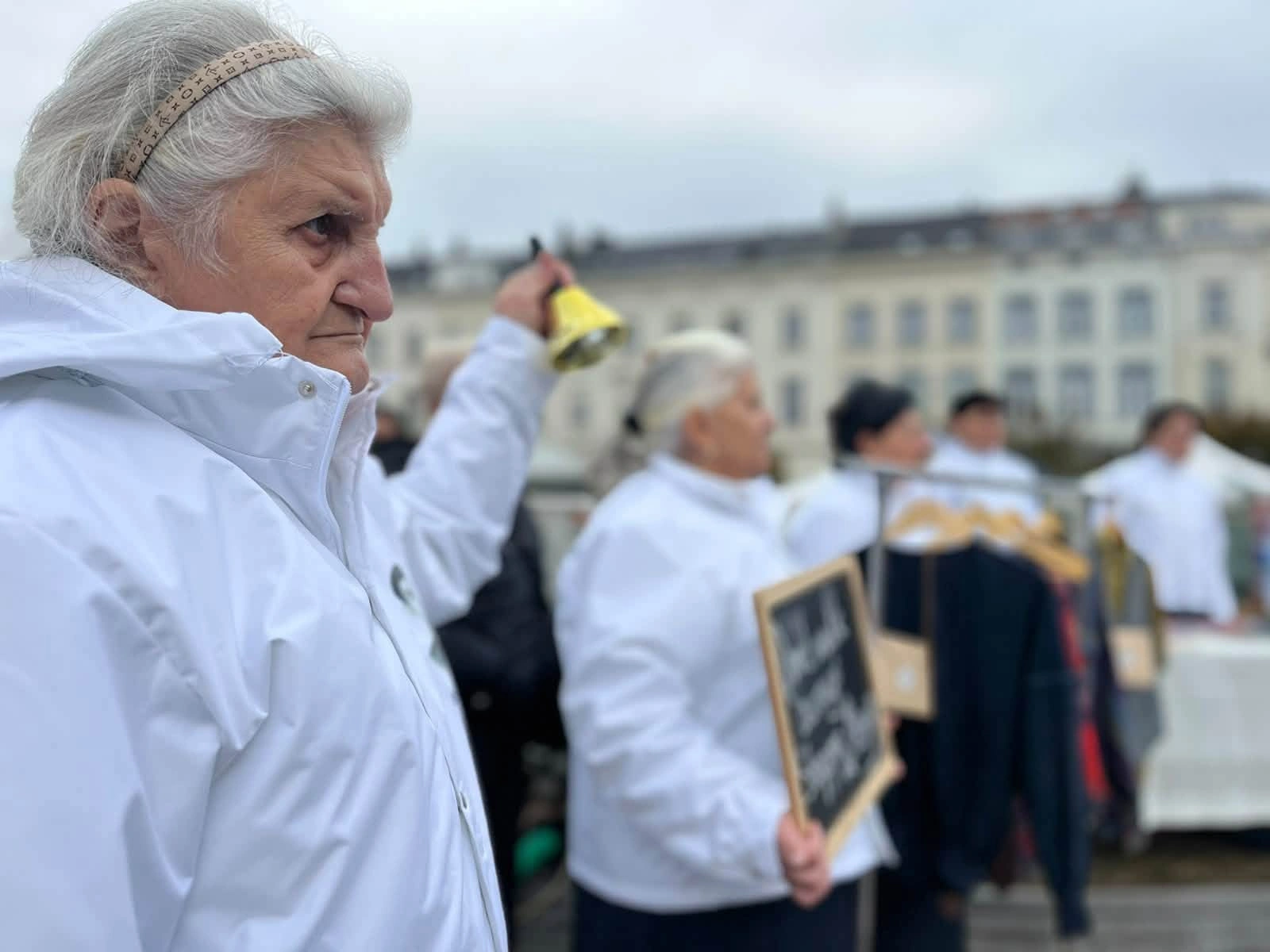Azerbaijani families of missing persons stage protest outside European Parliament (PHOTO)