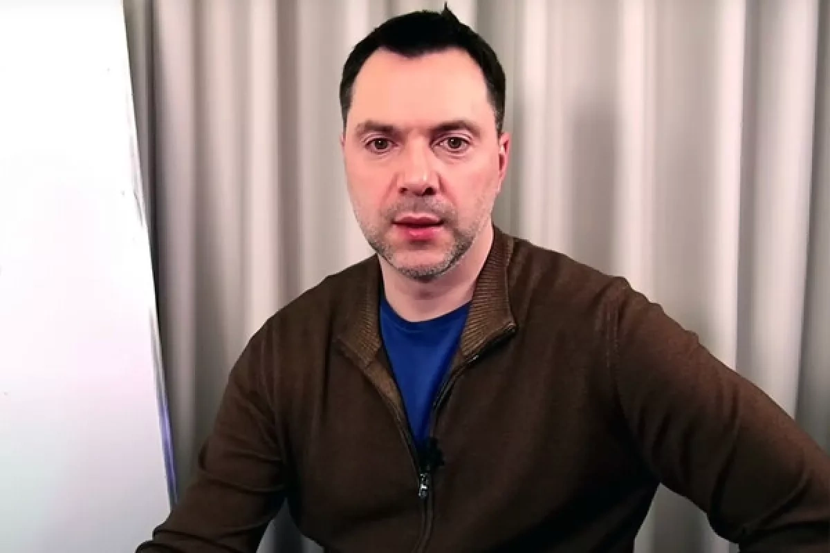 Ukrainian former adviser: Zelenskyy fears end of hostilities
