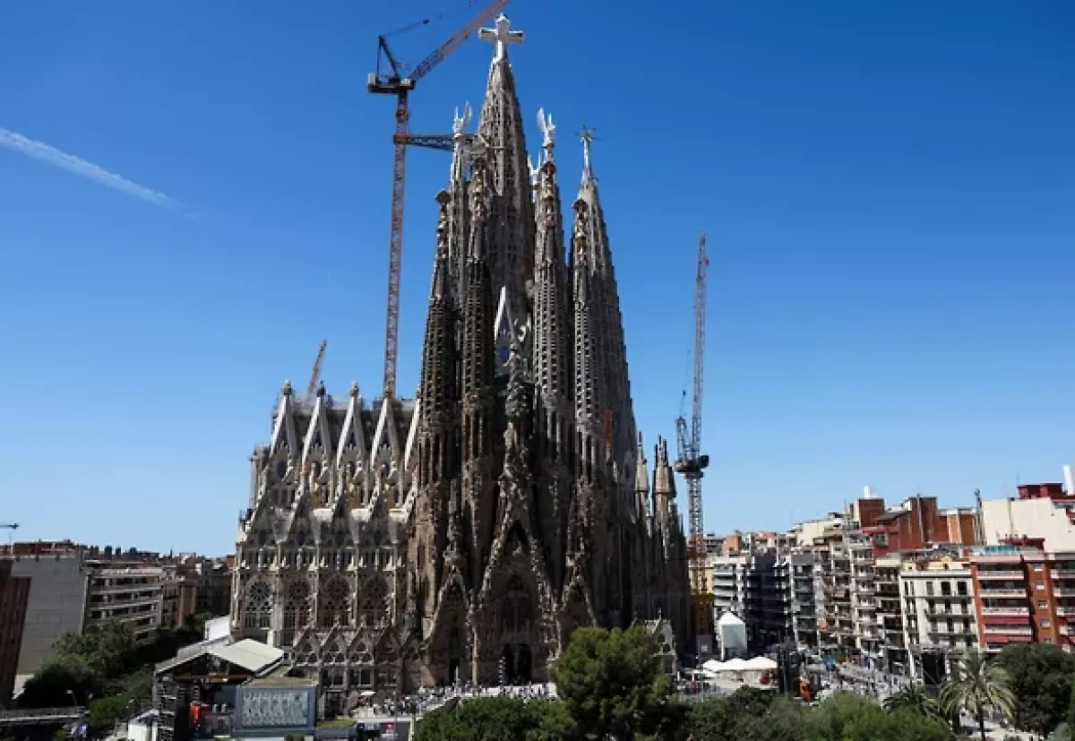 Pope Leo XIV to inaugurate Sagrada Família’s central tower