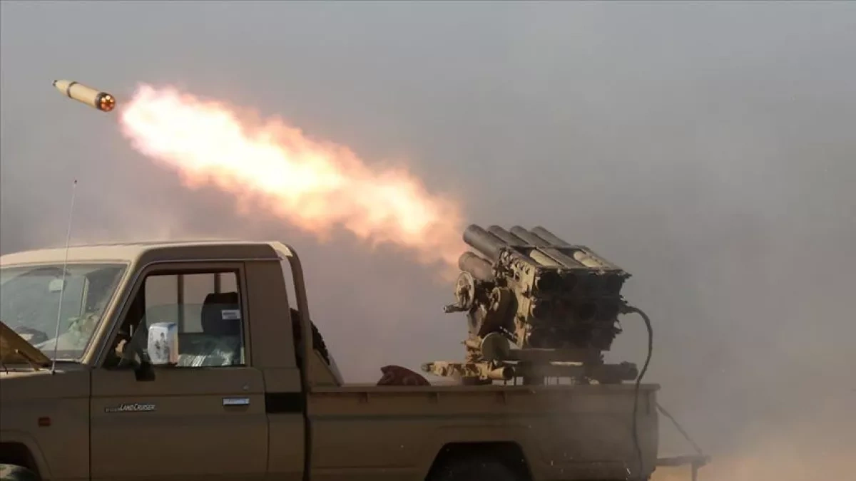 Airstrike hits Hashd al-Shaabi Base in Iraq US blamed