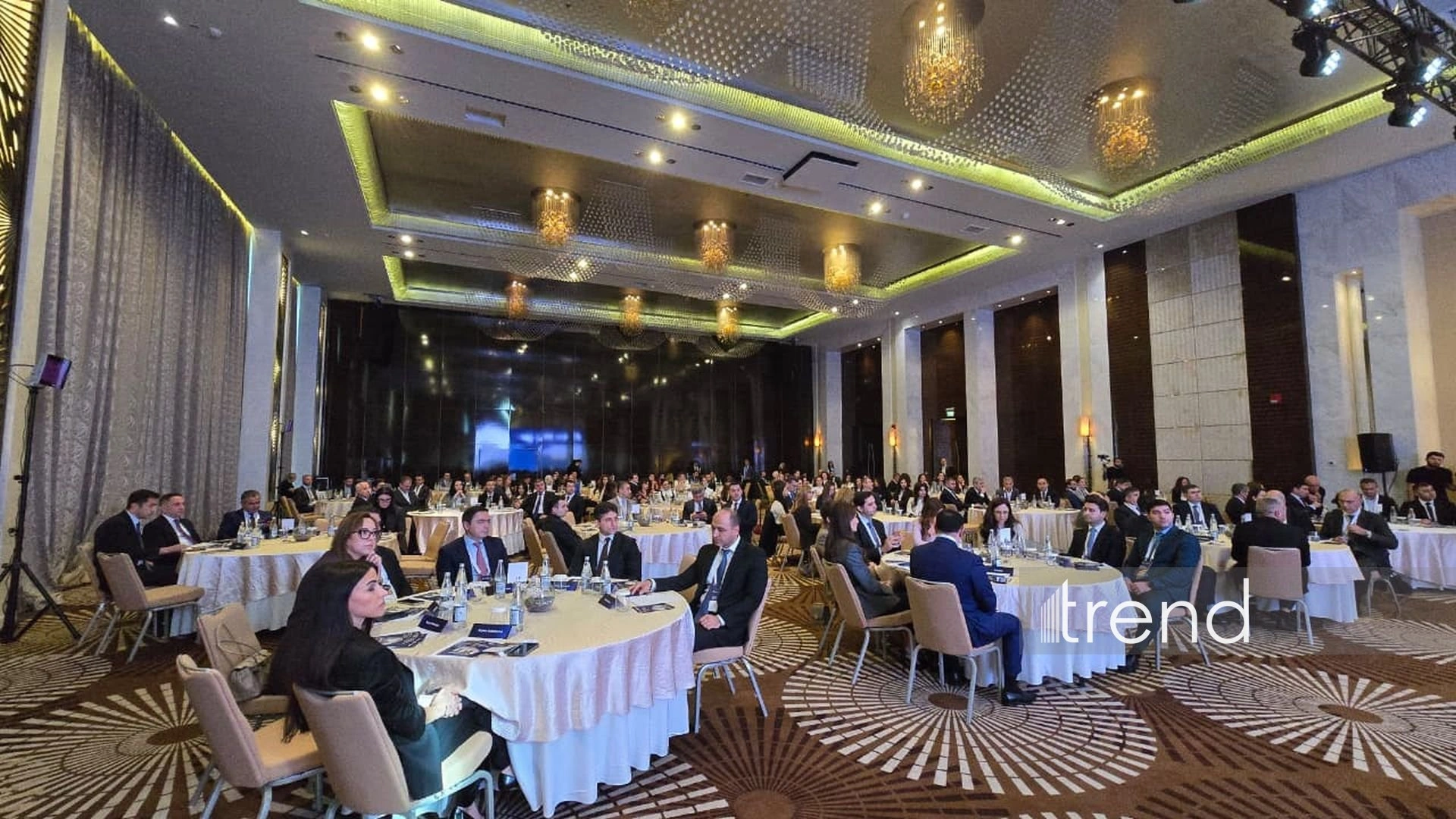 Baku hosts conference on sustainable business