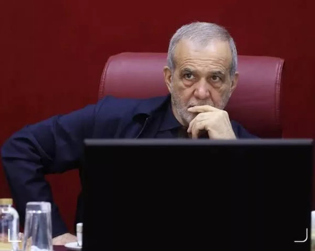 Analyst: Pezeshkian turning into scapegoat for faltering US-Iran MoU