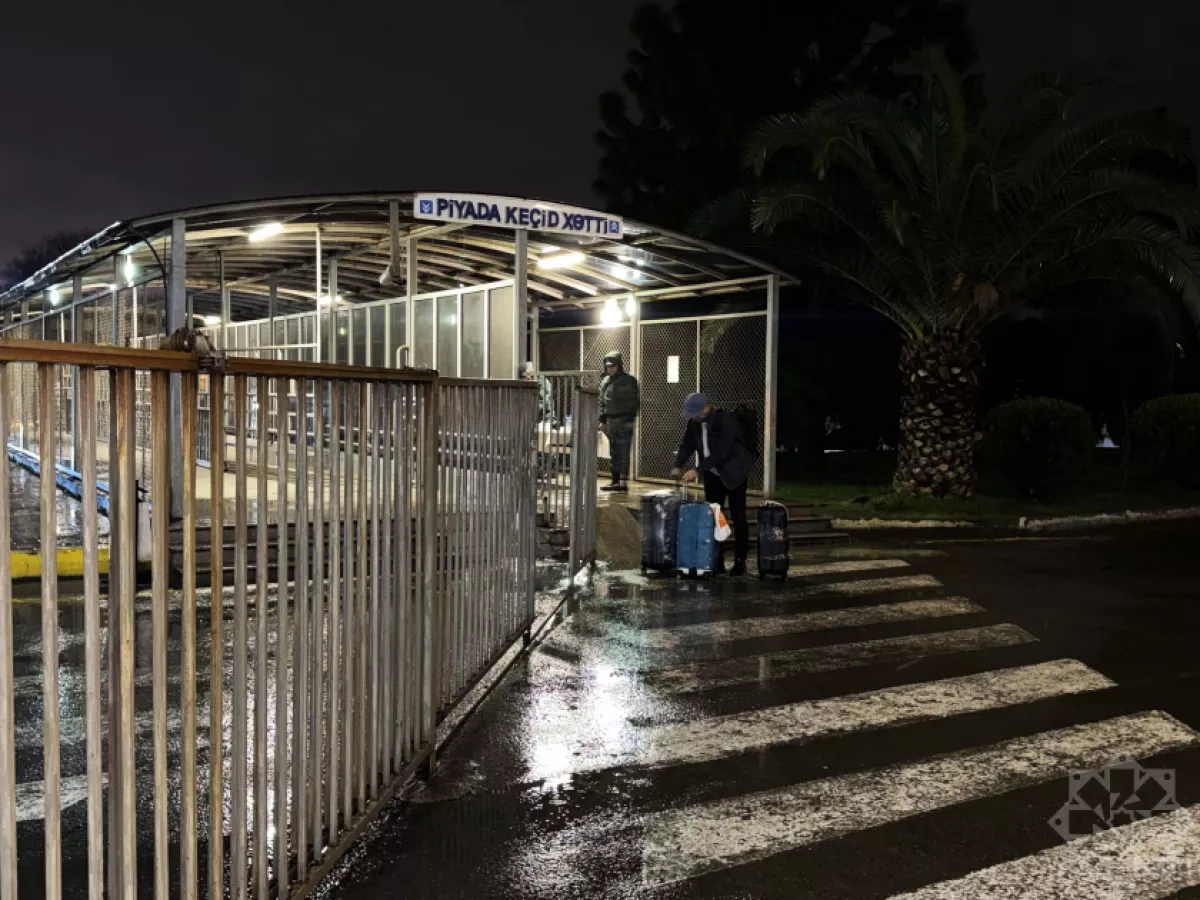 Azerbaijan opens border to Russian evacuees as Astara crossings continue Photo