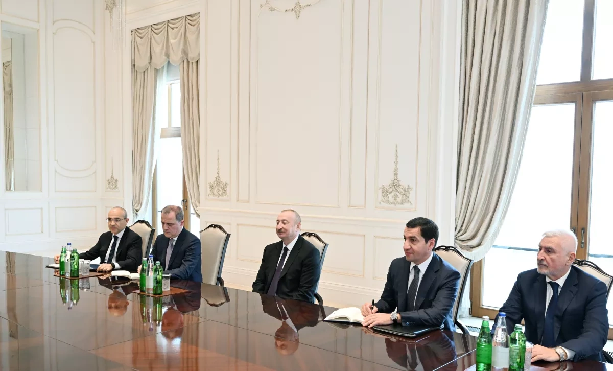 President Aliyev hosts UAE delegation, notes fast-rising pace of cooperation PHOTO