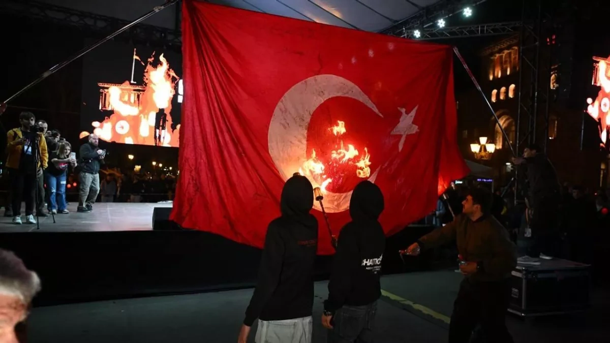 Unanswered fire And unfiltered Turkophobia in Yerevan